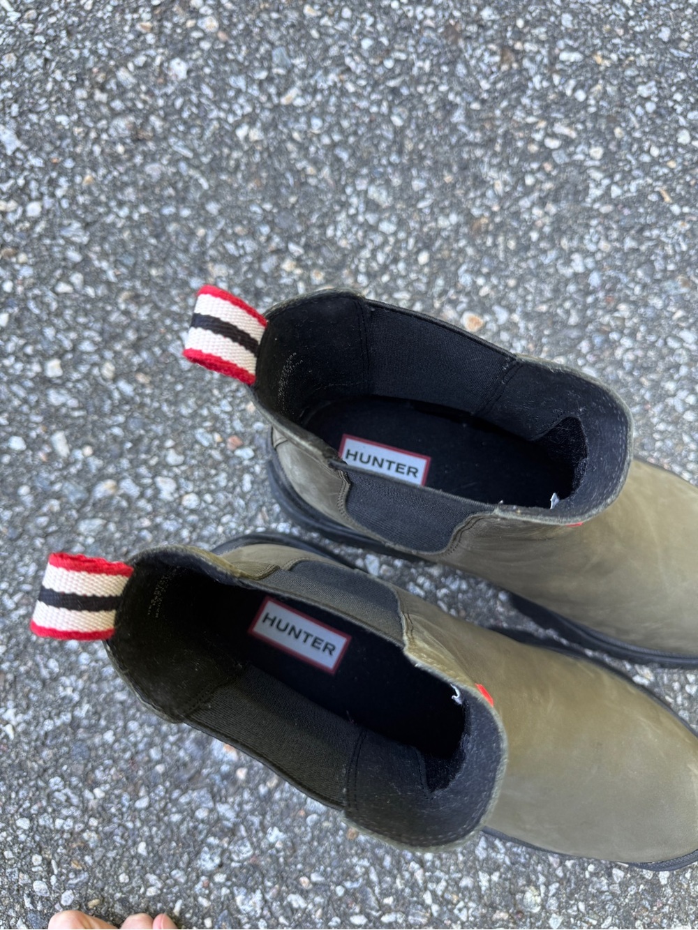 Hunter Women’s Olive Chelsea Lug Boots Size 8 - Picture 3 of 6
